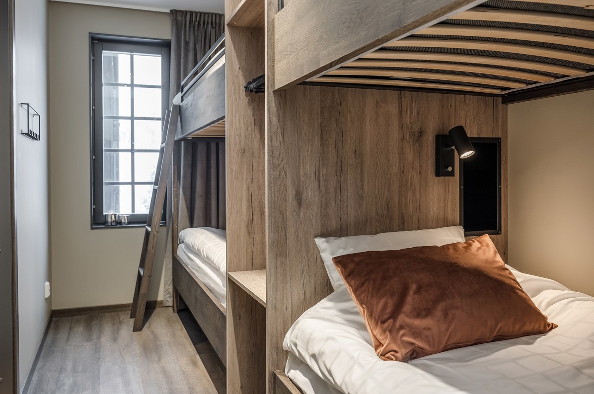 Hund 3 Bed Aprt Bed2